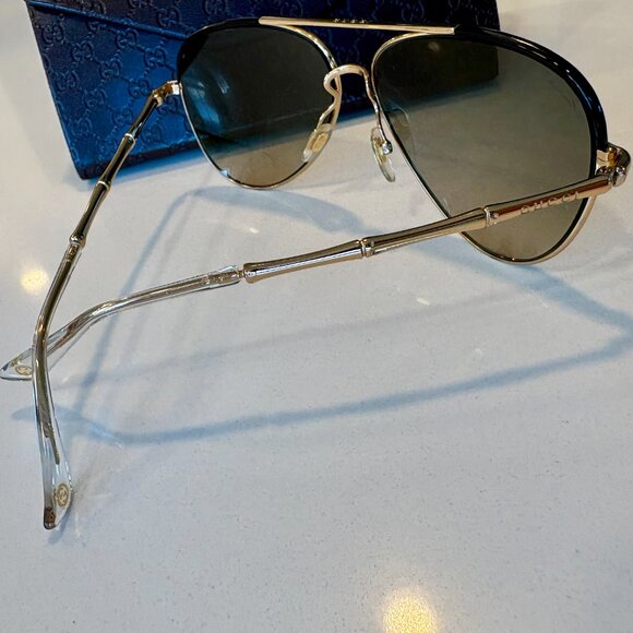Authentic Gucci Sunglasse Unisex - Picture 6 of 8